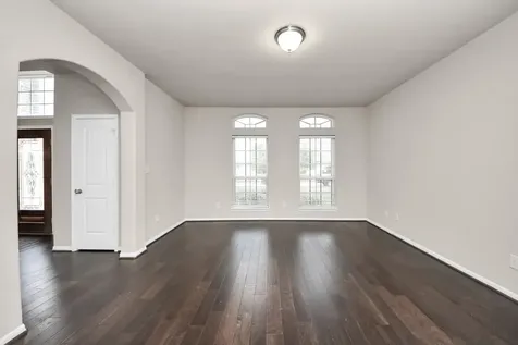 4002 Broadmoor Drive Mont Belvieu TX 77523