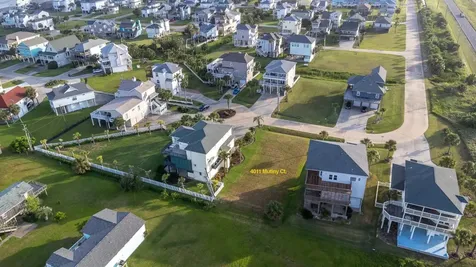 4010 Mutiny Court Galveston TX 77554