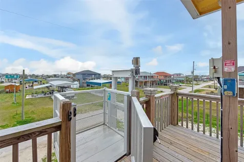 858 East Road Crystal Beach TX 77650