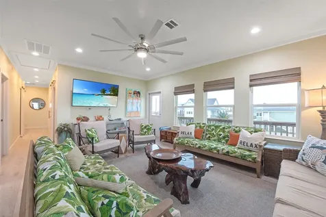 858 East Road Crystal Beach TX 77650