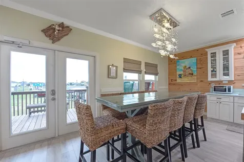 858 East Road Crystal Beach TX 77650