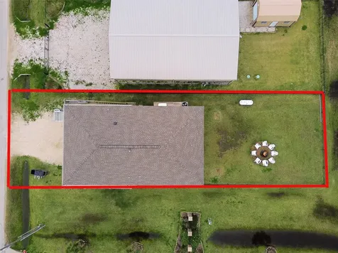 858 East Road Crystal Beach TX 77650