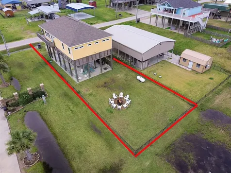 858 East Road Crystal Beach TX 77650