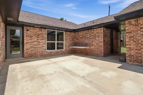 3300 Knight Lane Baytown TX 77521