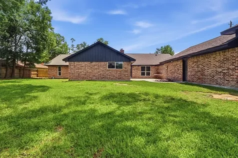 3300 Knight Lane Baytown TX 77521