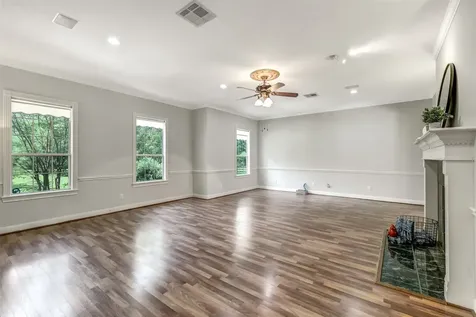 30311 N Holly Oaks Circle Magnolia TX 77355