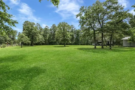 30311 N Holly Oaks Circle Magnolia TX 77355