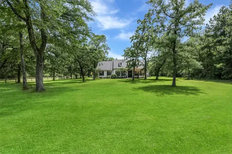 30311 N Holly Oaks Circle Magnolia TX 77355