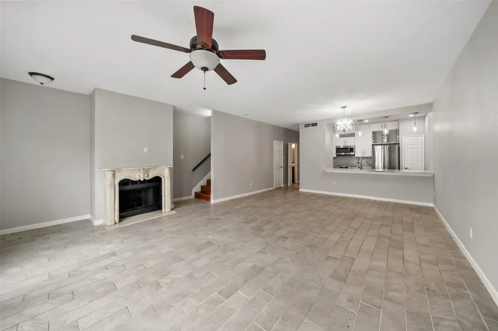 346 Wilcrest Drive 346 Houston TX 77042