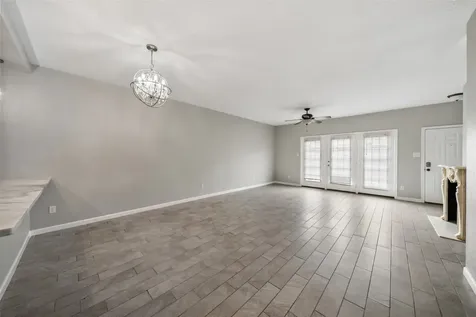 346 Wilcrest Drive 346 Houston TX 77042