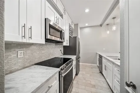 346 Wilcrest Drive 346 Houston TX 77042