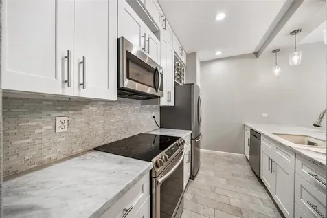 346 Wilcrest Drive 346 Houston TX 77042
