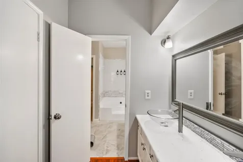 346 Wilcrest Drive 346 Houston TX 77042