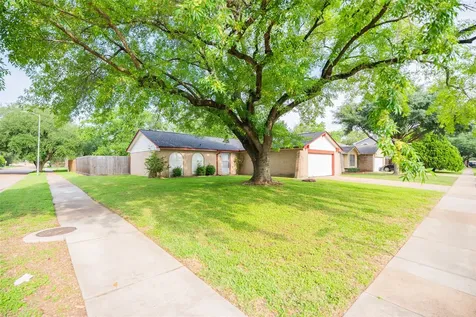 7603 Wovenwood Lane Houston TX 77041