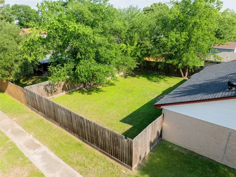 7603 Wovenwood Lane Houston TX 77041