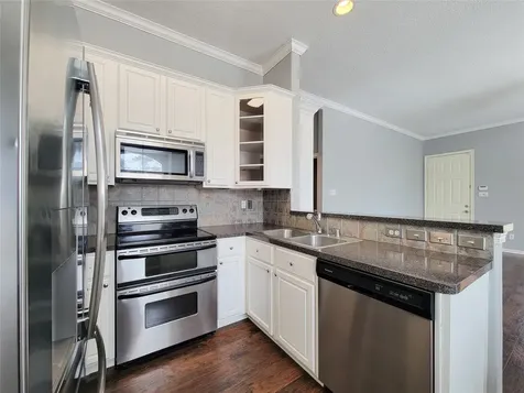 12755 Mill Ridge Drive 1101 Cypress TX 77429