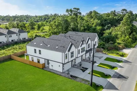 5939 Cebra Houston TX 77091
