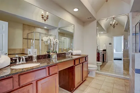 5806 Kansas Street B Houston TX 77007