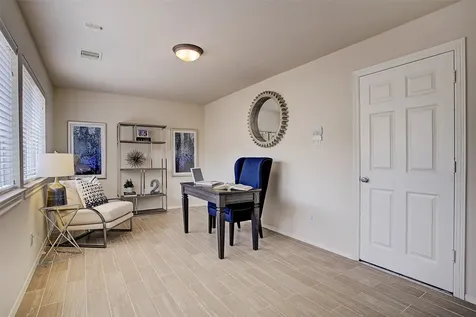 5806 Kansas Street B Houston TX 77007