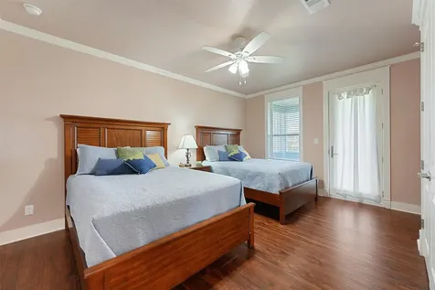 172 Ocean View Drive Crystal Beach TX 77650