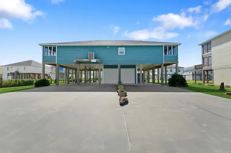 172 Ocean View Drive Crystal Beach TX 77650