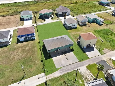 172 Ocean View Drive Crystal Beach TX 77650