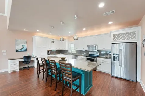 172 Ocean View Drive Crystal Beach TX 77650