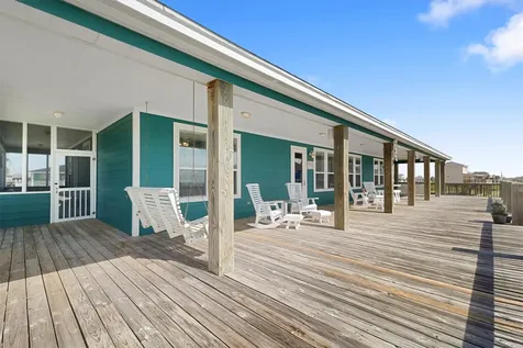172 Ocean View Drive Crystal Beach TX 77650