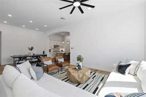 416 Bartlett Street Webster TX 77598