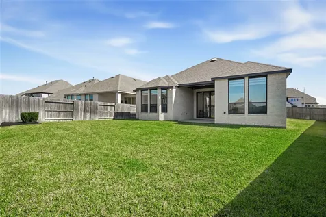 416 Bartlett Street Webster TX 77598