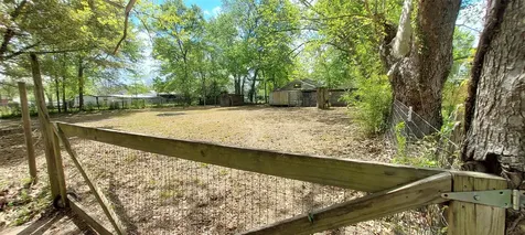 324 E Second Street Groveton TX 75845
