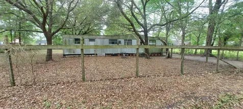 324 E Second Street Groveton TX 75845