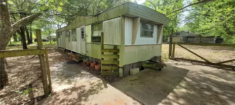 324 E Second Street Groveton TX 75845