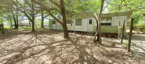 324 E Second Street Groveton TX 75845