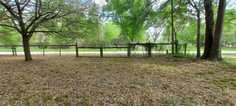 324 E Second Street Groveton TX 75845