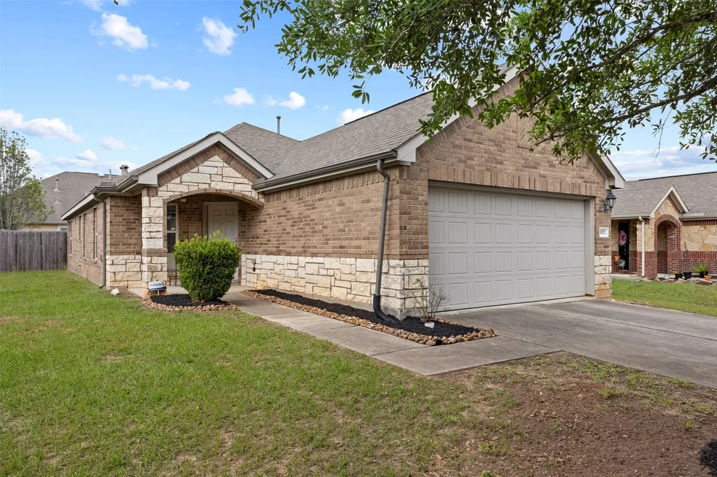 1707 Hickory Burl Lane Conroe TX 77301