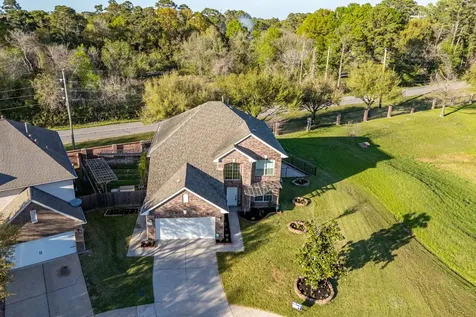 8702 Challis Park Court Houston TX 77040