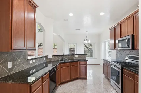 8702 Challis Park Court Houston TX 77040