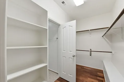 8702 Challis Park Court Houston TX 77040