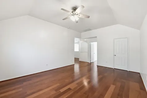 8702 Challis Park Court Houston TX 77040