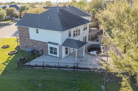 8702 Challis Park Court Houston TX 77040