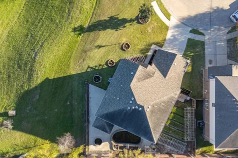 8702 Challis Park Court Houston TX 77040
