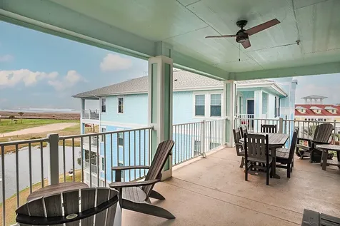 4121 Pointe West Drive 303 Galveston TX 77554