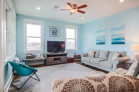 4121 Pointe West Drive 303 Galveston TX 77554