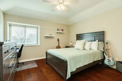 52 Chesswood Court Lake Jackson TX 77566