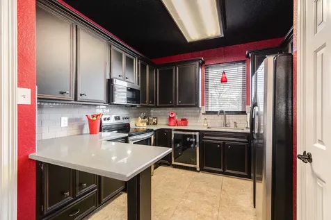 52 Chesswood Court Lake Jackson TX 77566