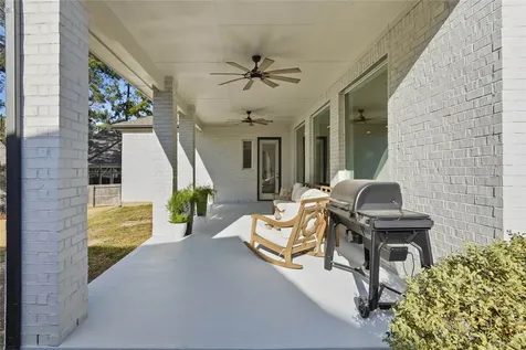 318 Calmato Woods Way Conroe TX 77318