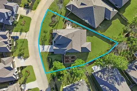 318 Calmato Woods Way Conroe TX 77318