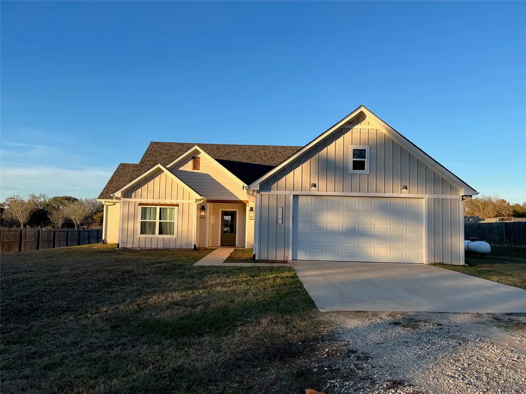 15147 County Road 220 Tyler TX 75707