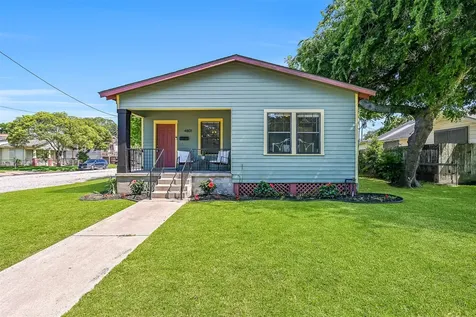 4801 Avenue Q Galveston TX 77551